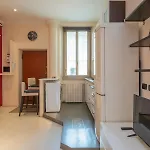 Xenia Apartments - Colorful Apartment In Fiera Area